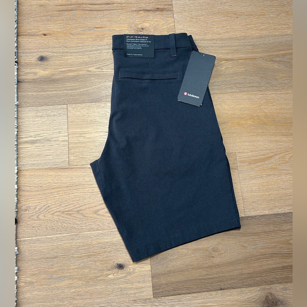 Lululemon ABC Commission golf shorts, WovenAir dark grey 9” shorts